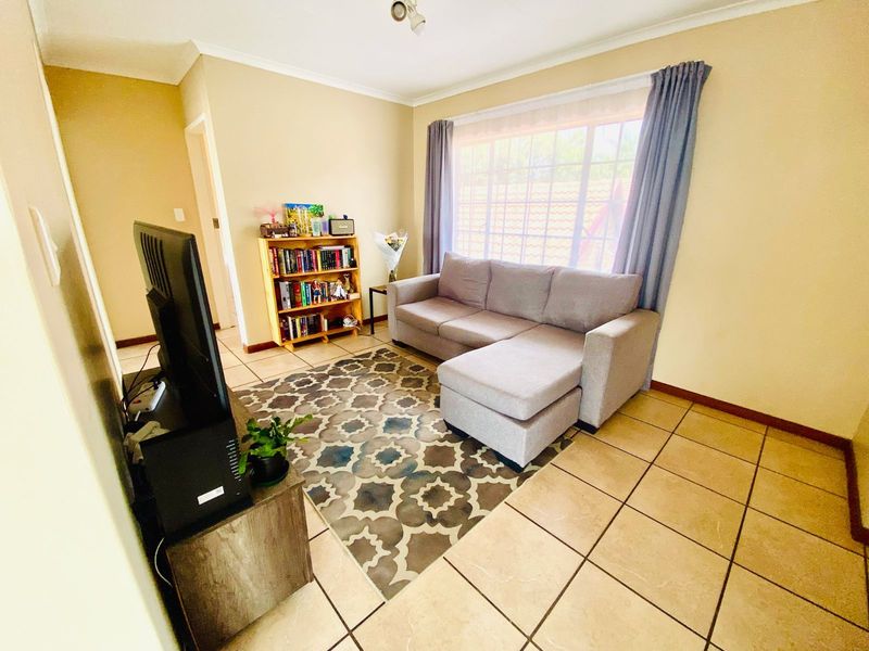 Apartment For Sale in The Reeds - Photo 6