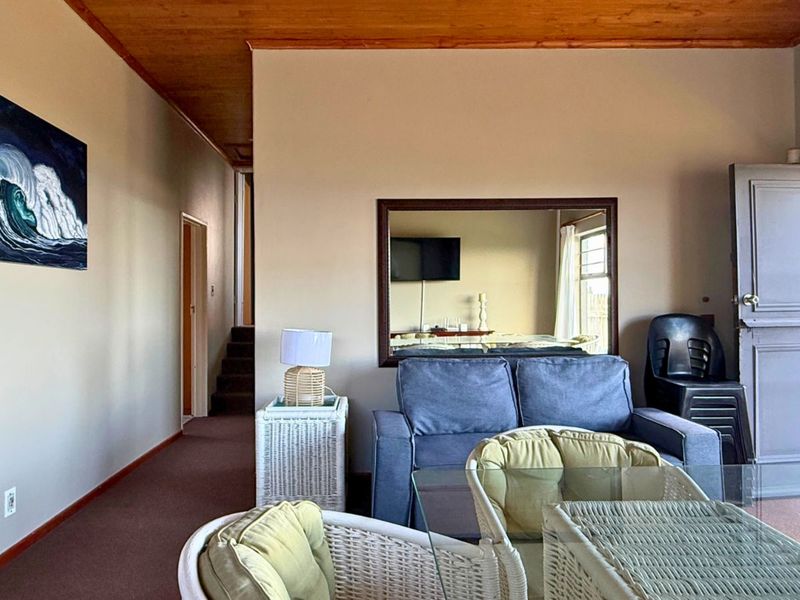 House For Sale in Franskraal - Photo 9