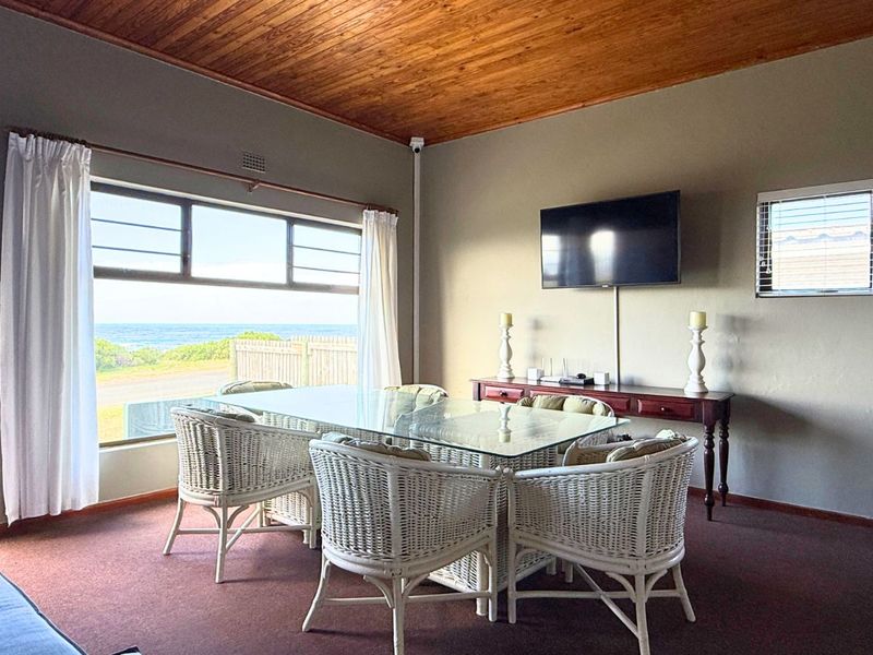 House For Sale in Franskraal - Photo 5