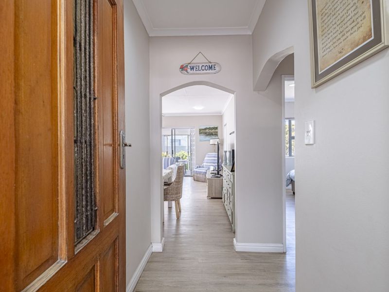Townhouse For Sale in Bluewater Bay - Photo 4