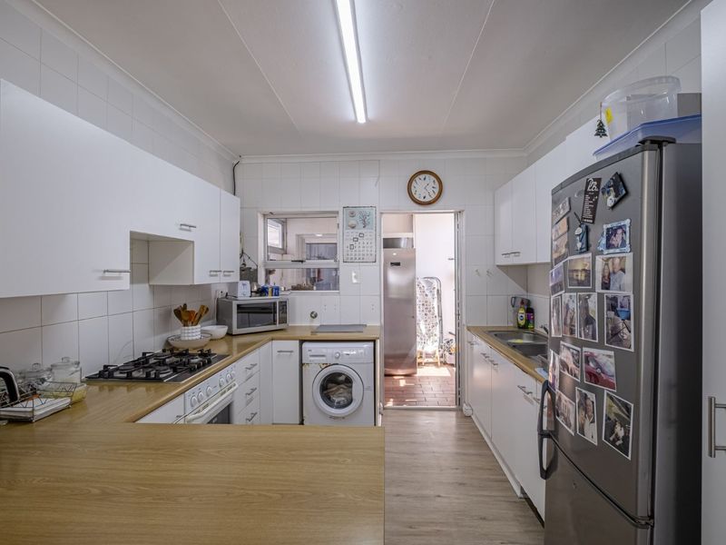 Townhouse For Sale in Bluewater Bay - Photo 10