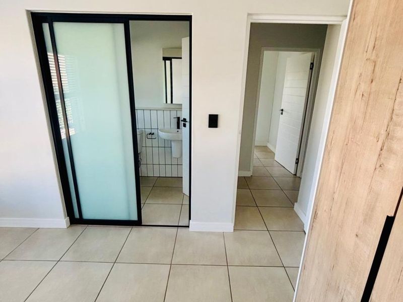 House To Rent in Mooikloof Heights - Photo 10