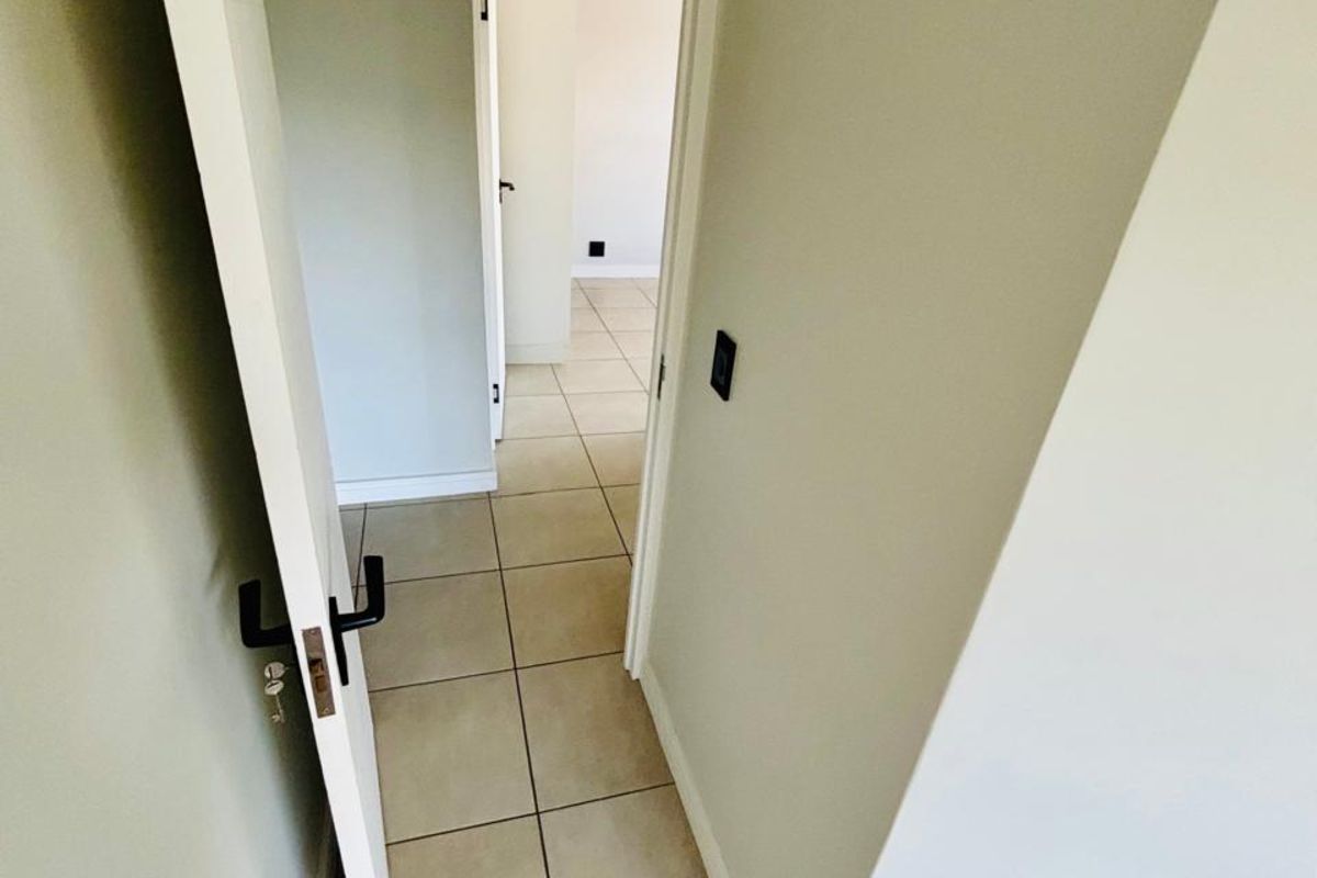 House To Rent in Mooikloof Heights - Photo 5