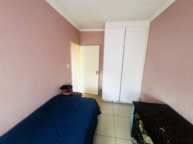 Townhouse For Sale in Heuwelsig Estate - Photo 10