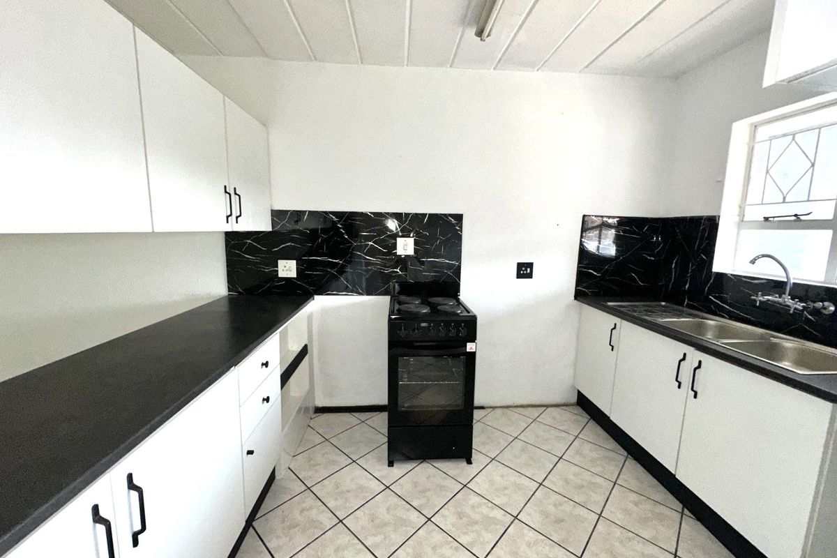 House For Sale in Florida - Photo 5