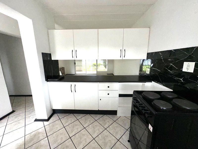 House For Sale in Florida - Photo 6