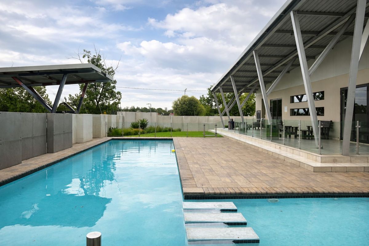 Apartment For Sale in Broadacres - Photo 2