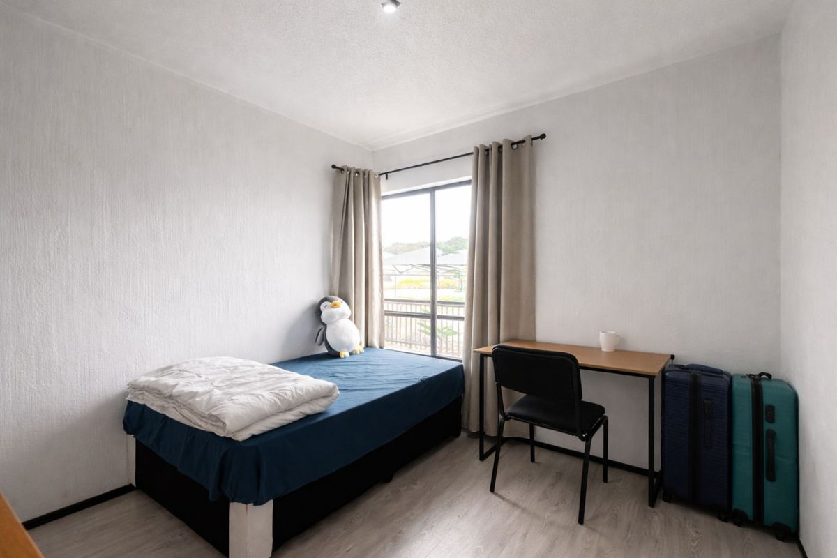 Apartment For Sale in Broadacres - Photo 5