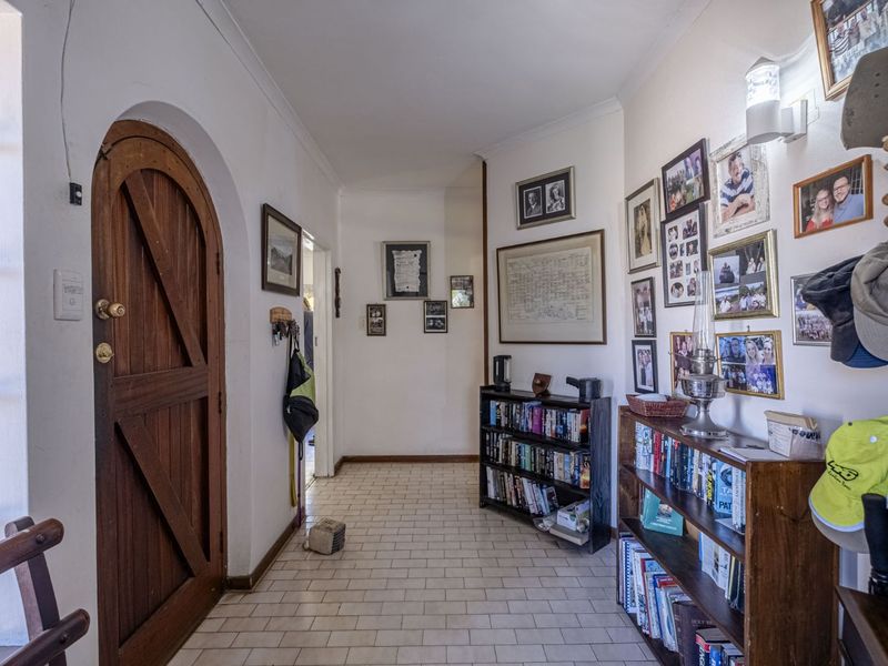 House For Sale in Bluewater Bay - Photo 4