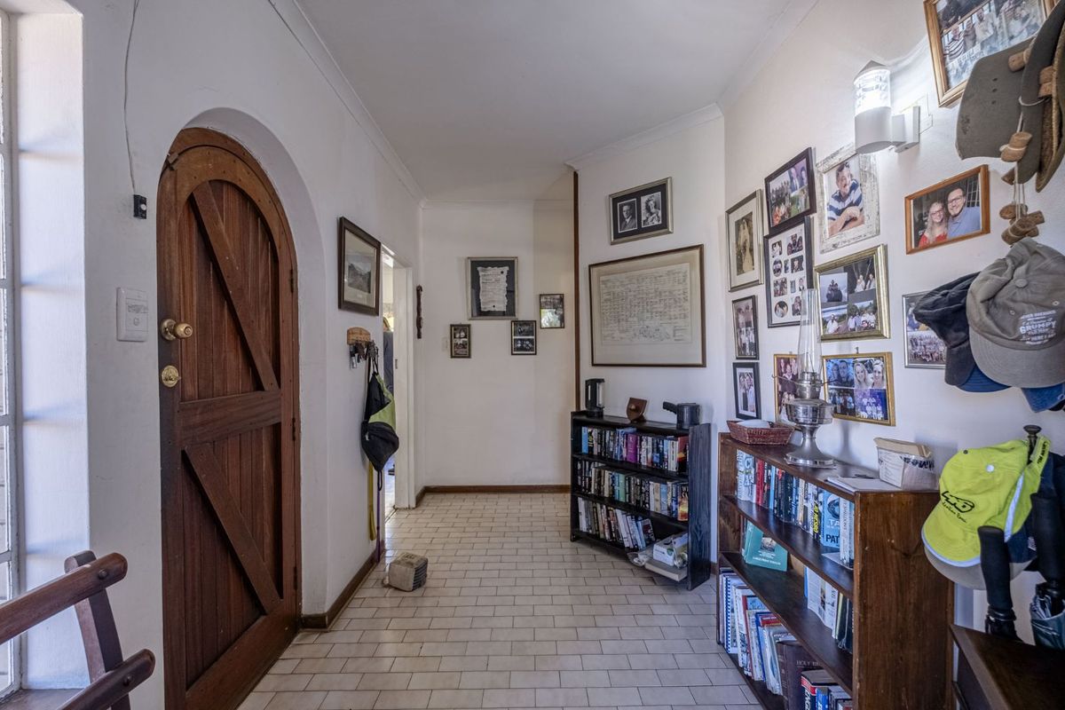 House For Sale in Bluewater Bay - Photo 4