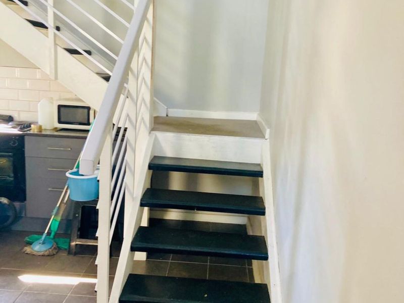 Townhouse To Rent in Parsonsvlei - Photo 9