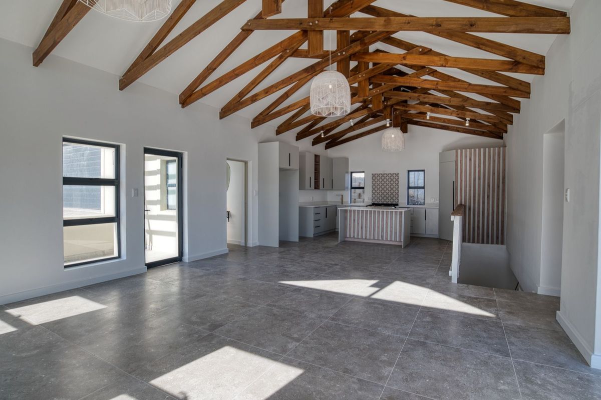 House For Sale in Seemeeu Park - Photo 5