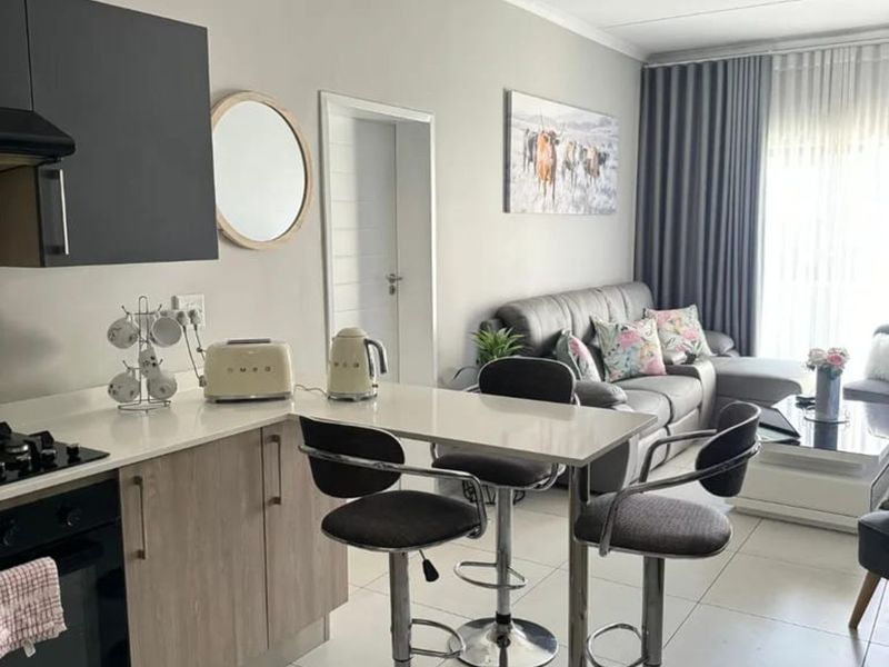 Apartment To Rent in Carlswald - Photo 2