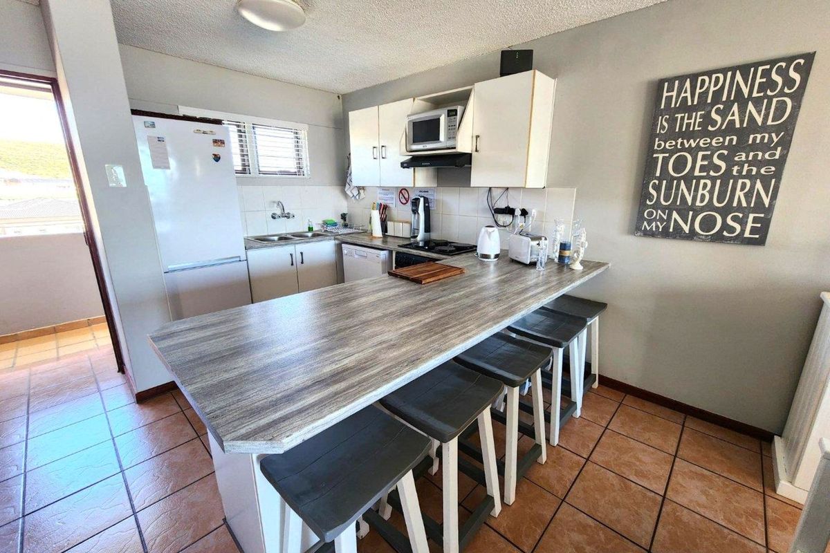 Apartment For Sale in Diaz Beach - Photo 5