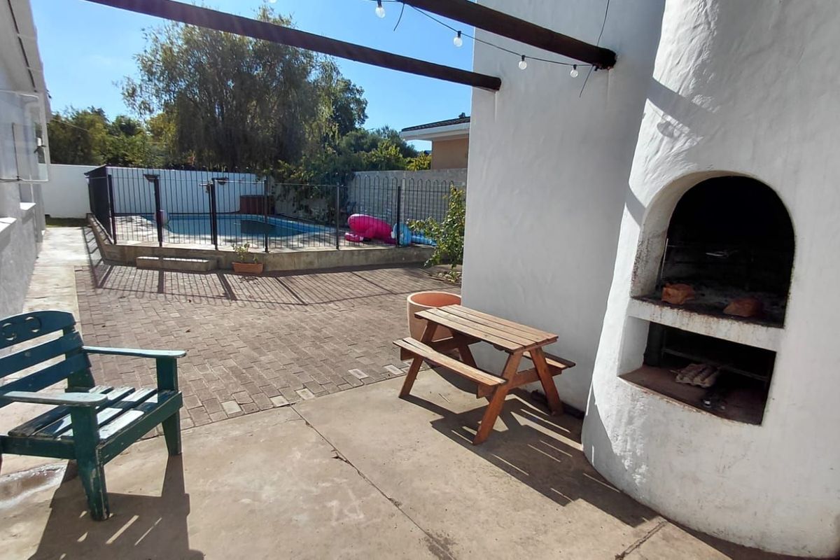 House For Sale in West Bank - Photo 5