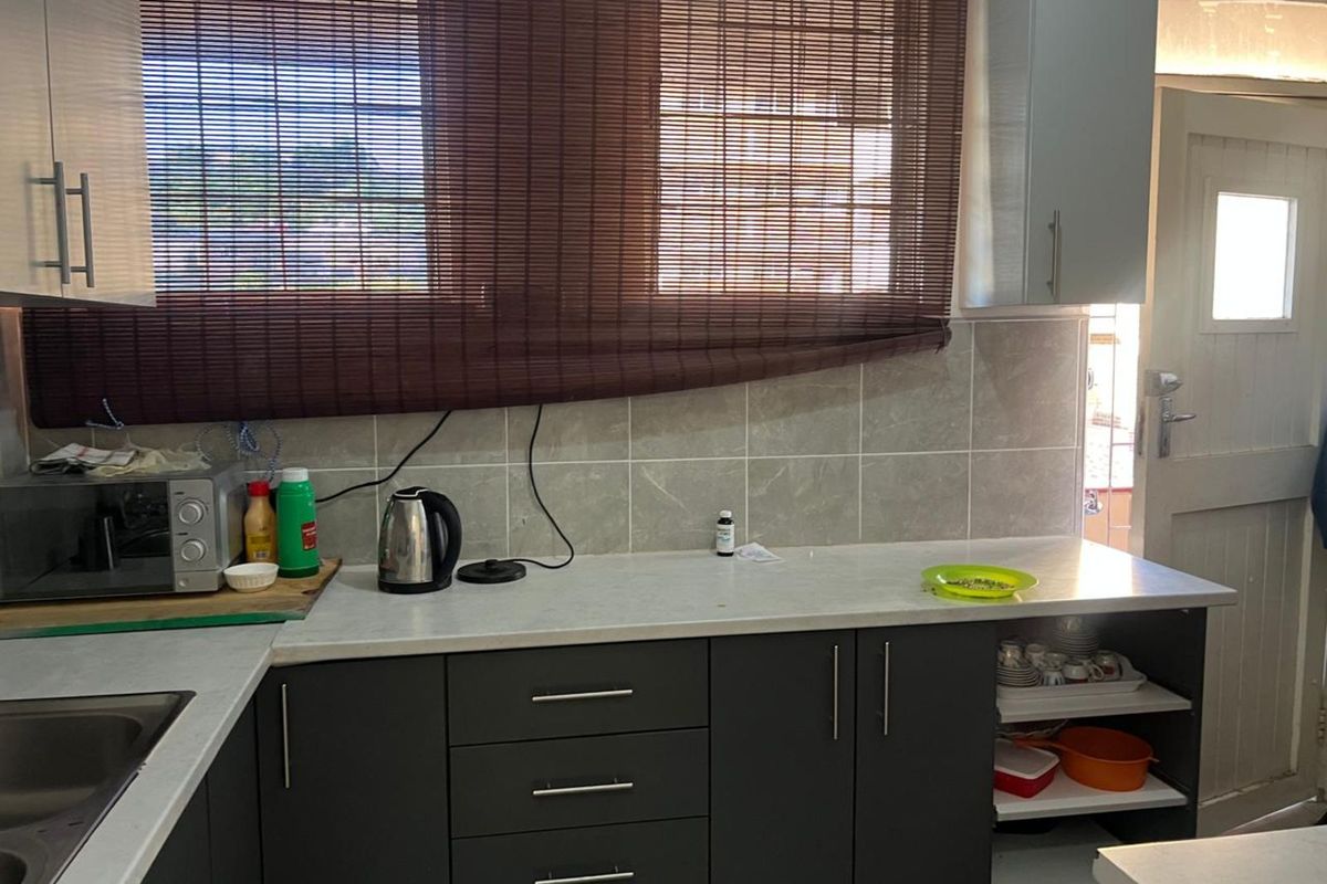 Apartment For Sale in Empangeni Central - Photo 2