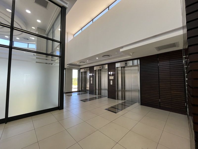 Office To Rent in Lynnwood Manor - Photo 3