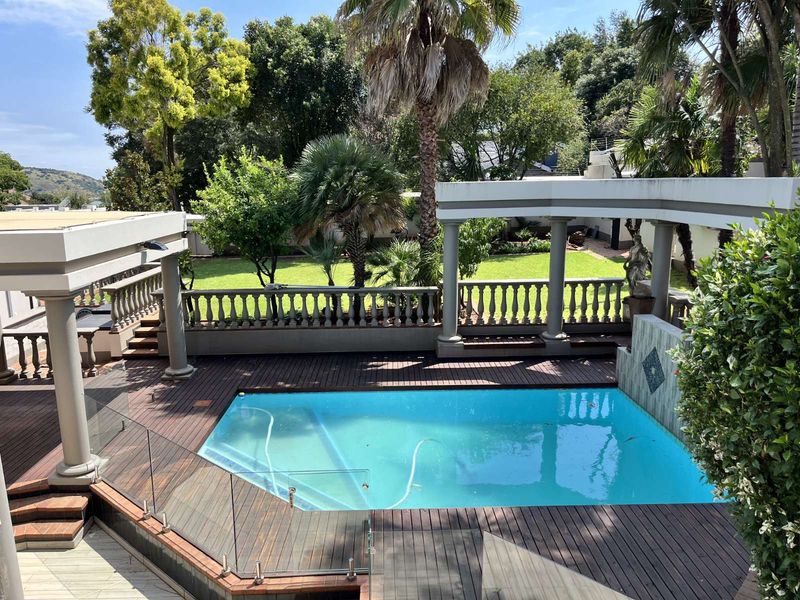 House For Sale in Bedfordview Central - Photo 2