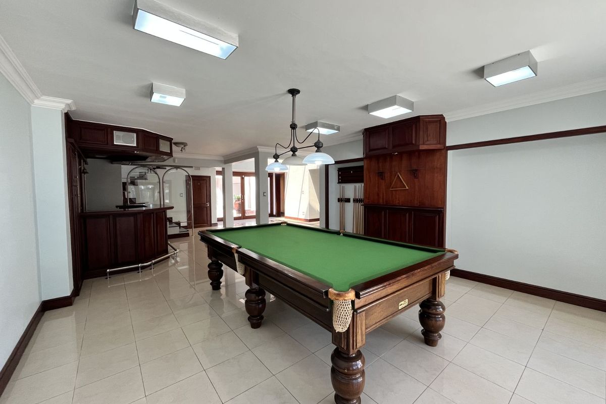 House For Sale in Bedfordview Central - Photo 5