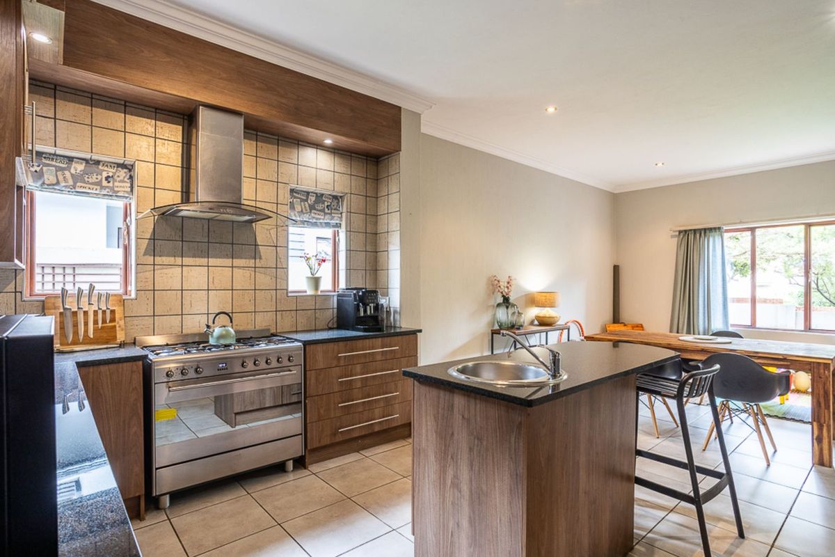 House For Sale in Country View Estate - Photo 3