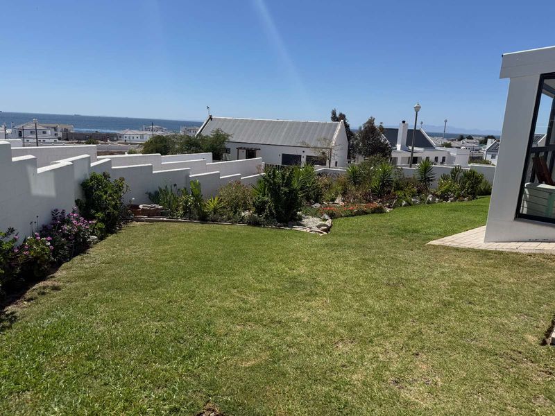 House For Sale in Da Gama Bay - Photo 10