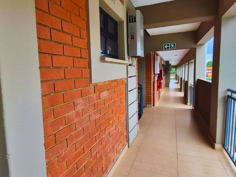 Apartment For Sale in Roodepark Eco Estate - Photo 4