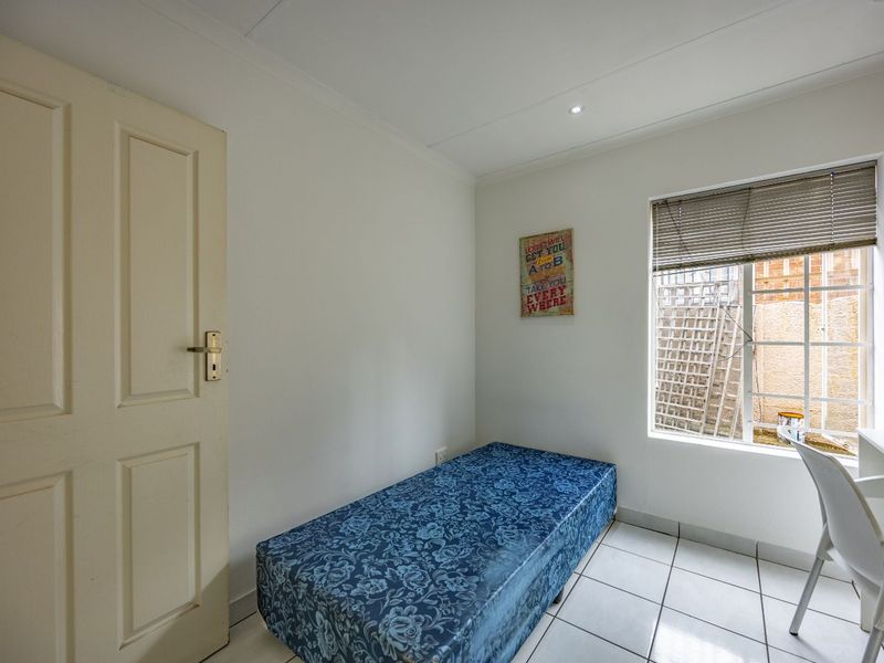 House To Rent in Colbyn - Photo 3