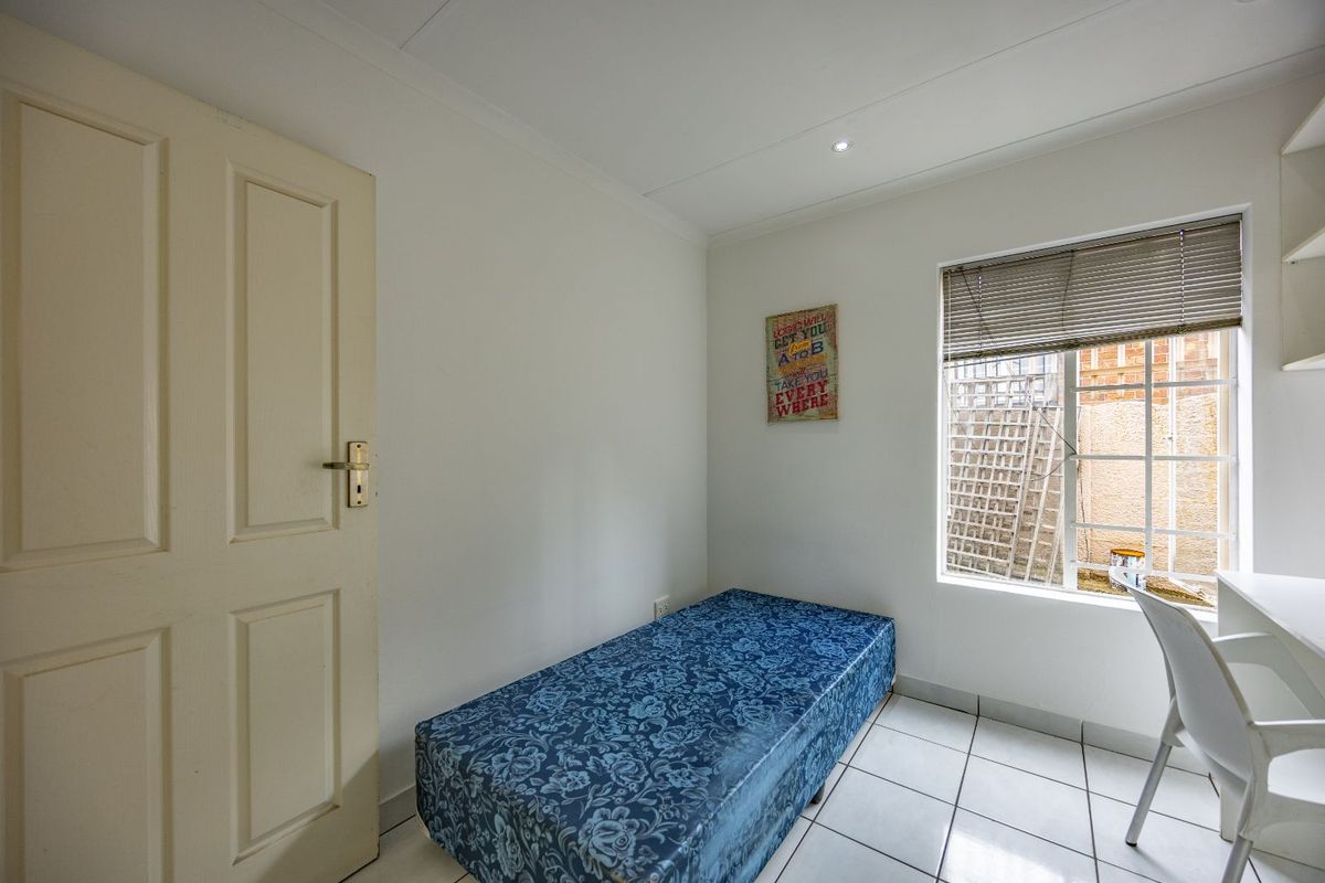 House To Rent in Colbyn - Photo 3