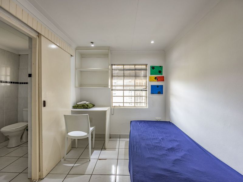 House To Rent in Colbyn - Photo 4