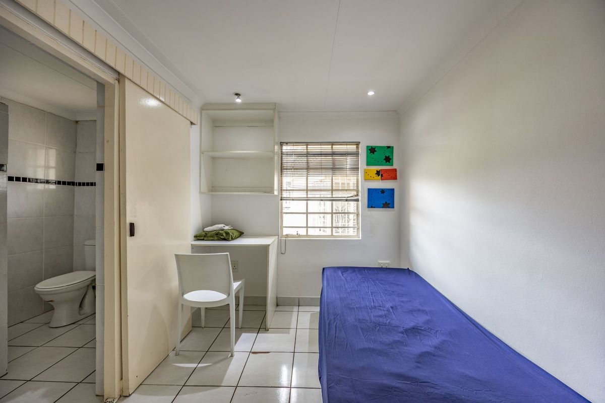 House To Rent in Colbyn - Photo 4