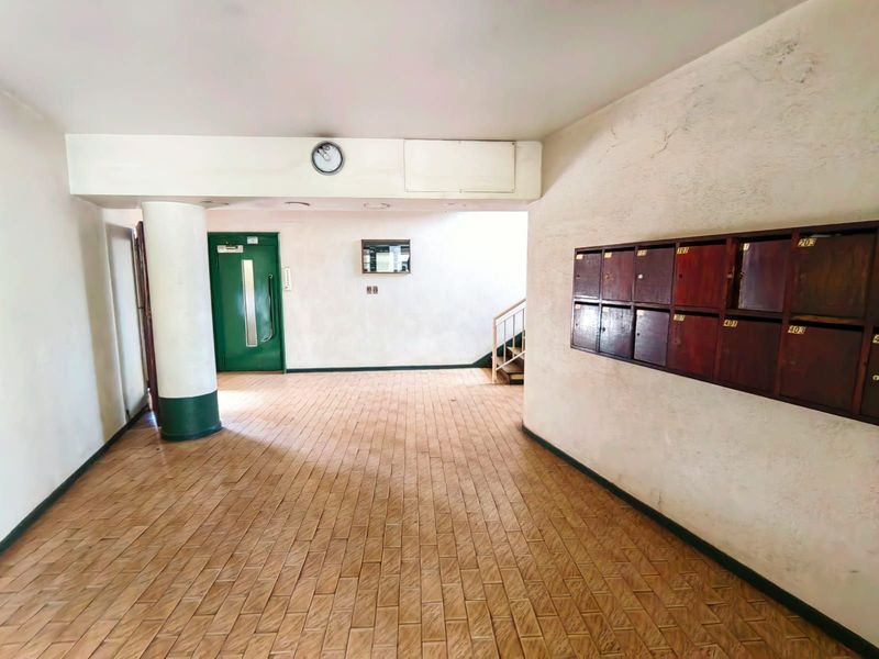 Apartment For Sale in Arcadia - Photo 8