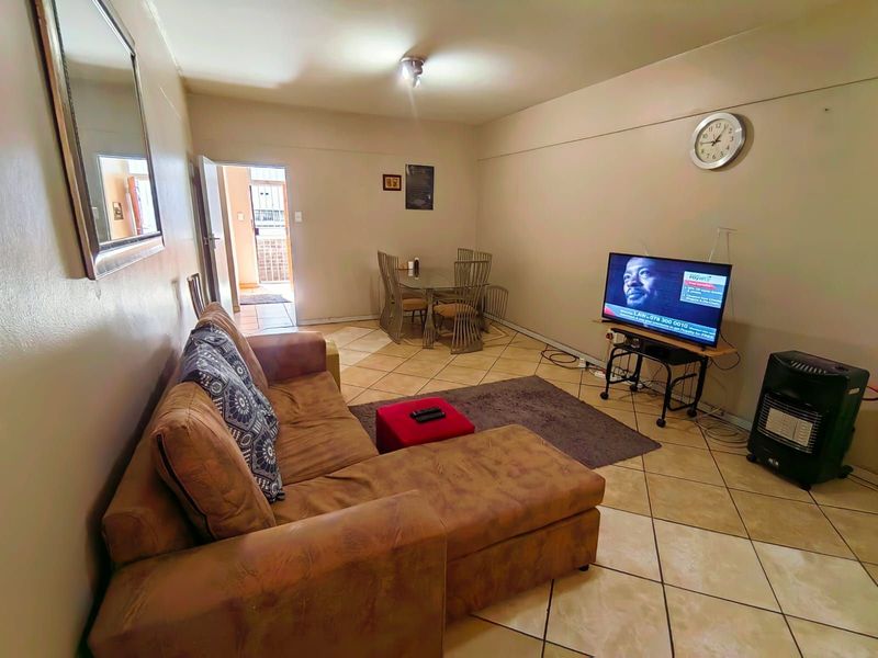 Apartment For Sale in Arcadia - Photo 6