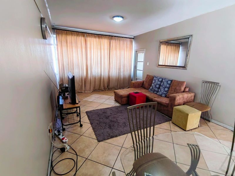 Apartment For Sale in Arcadia - Photo 4