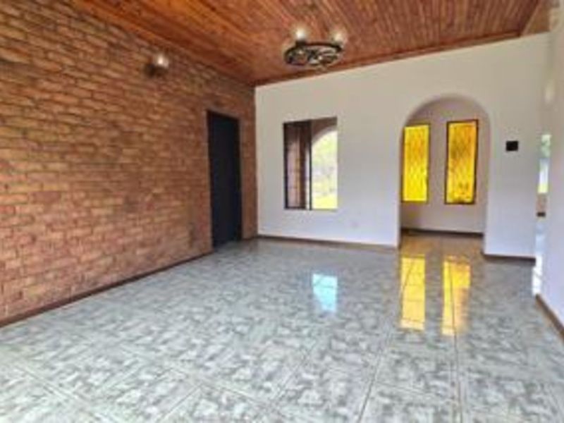 House For Sale in Flora Park - Photo 9