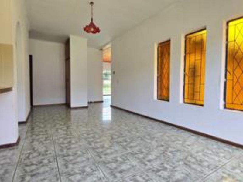 House For Sale in Flora Park - Photo 7