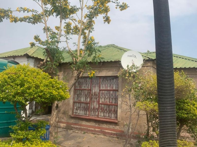 House For Sale in Hammanskraal Central - Photo 2