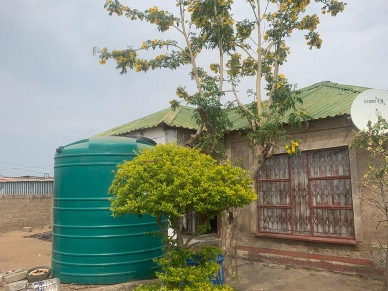 House For Sale in Hammanskraal Central - Photo 4