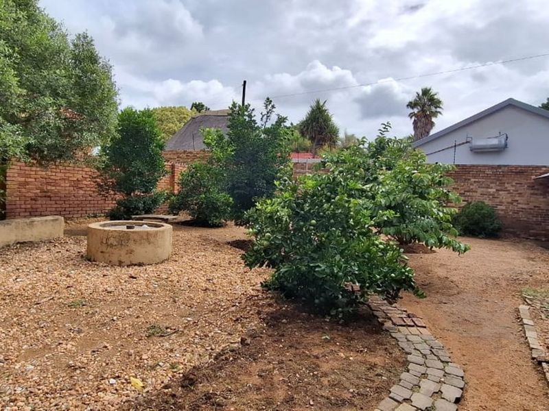 House For Sale in Bendor - Photo 4