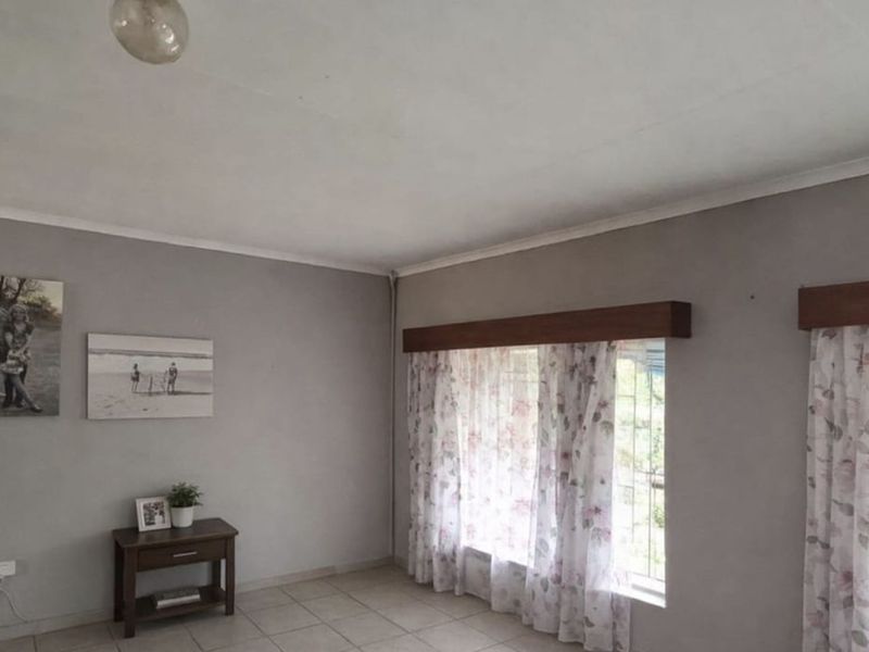 House For Sale in Bendor - Photo 8