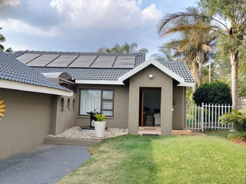 House For Sale in Noordheuwel - Photo 3