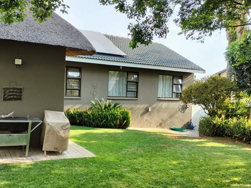 House For Sale in Noordheuwel - Photo 5