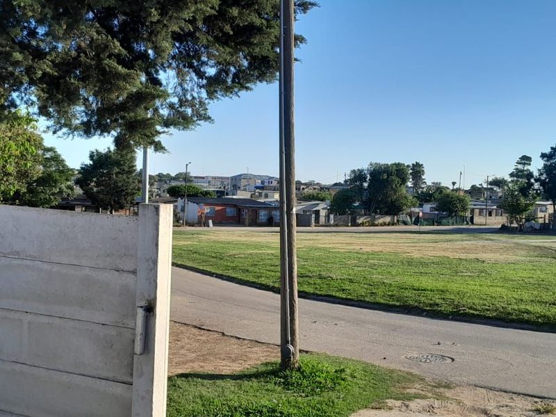 House For Sale in Parkdene - Photo 8