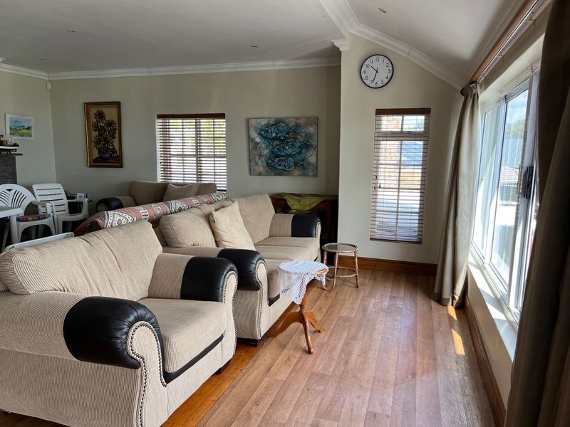 House For Sale in Linkside - Photo 10