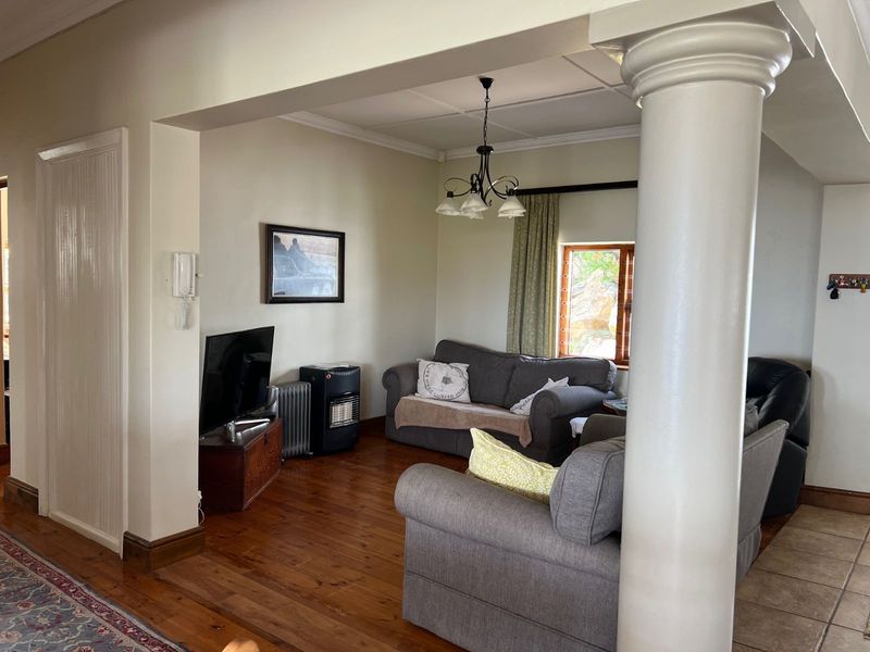 House For Sale in Linkside - Photo 9