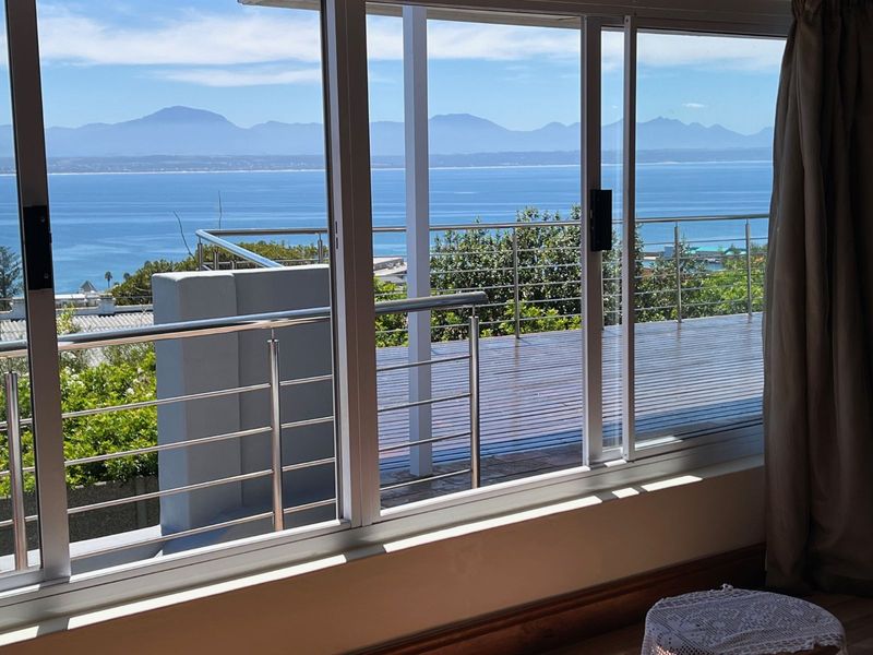 House For Sale in Linkside - Photo 3