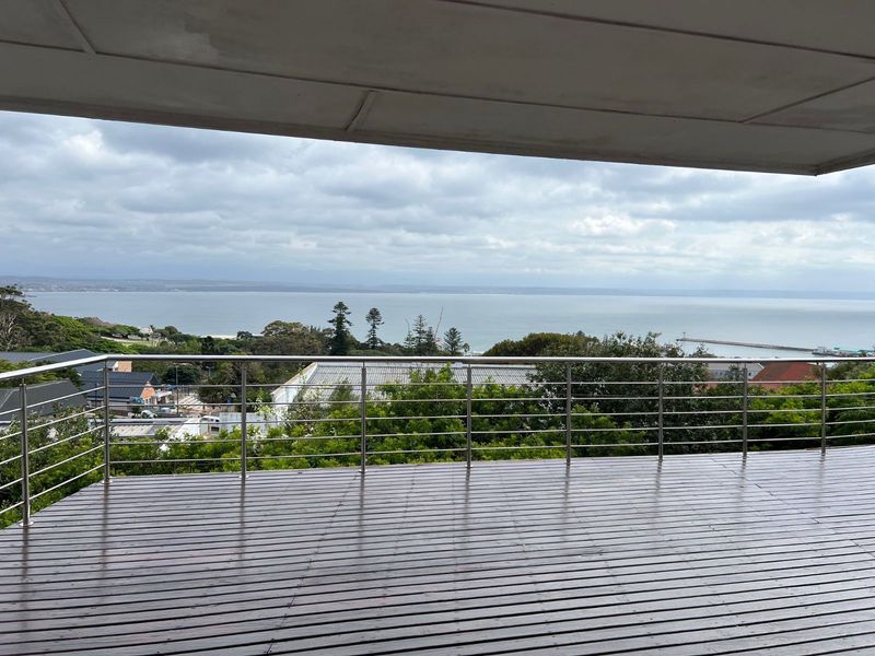 House For Sale in Linkside - Photo 4