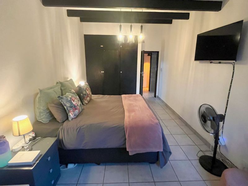 Townhouse For Sale in Constantia Park - Photo 10