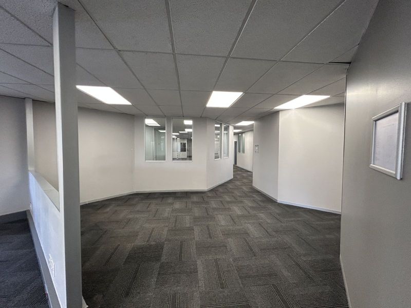 Office To Rent in Hatfield - Photo 8