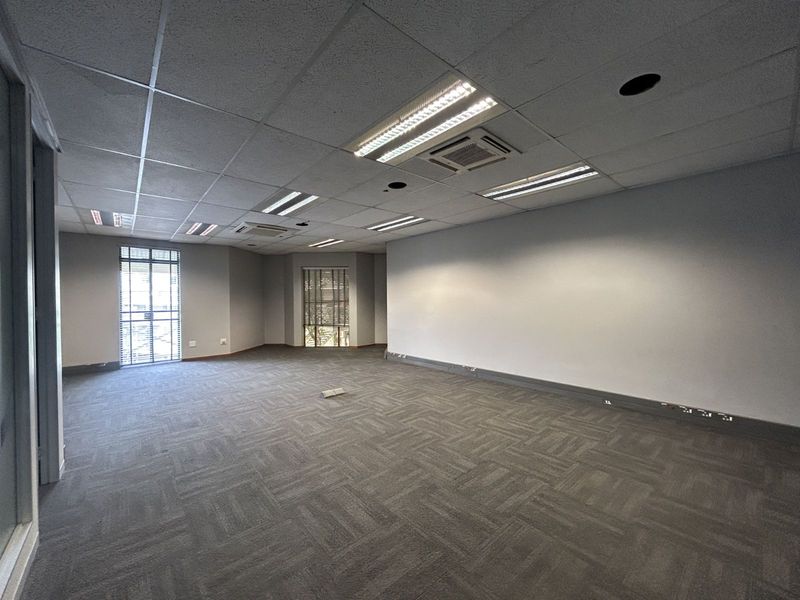 Office To Rent in Hatfield - Photo 9