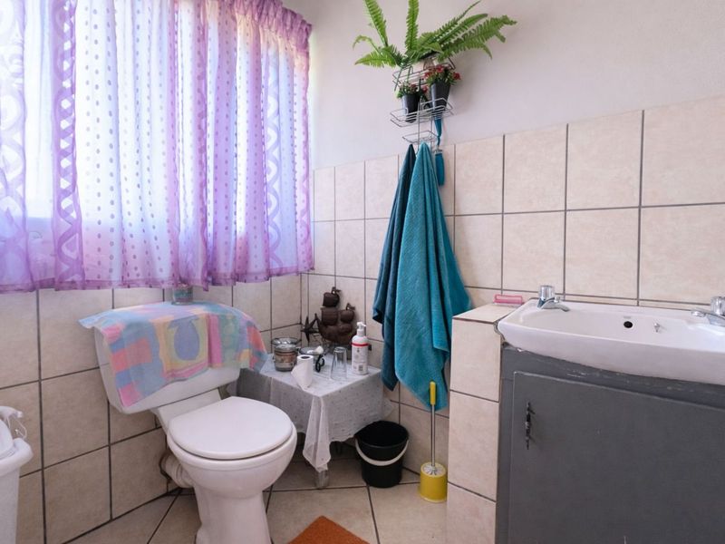 House For Sale in Ermelo Central - Photo 10